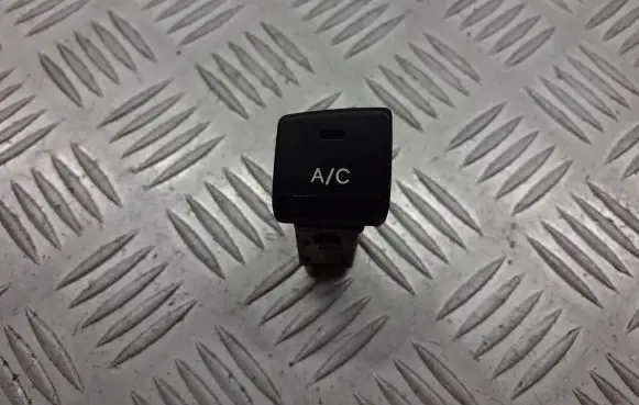 KIA Picanto Electric car charge socket 