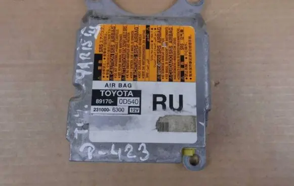 Toyota Yaris Airbag control unit/module 891700D540