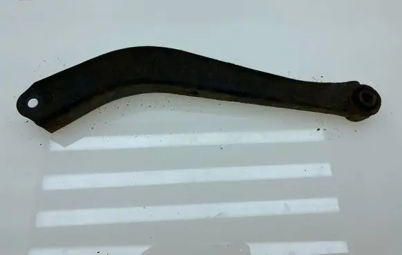 Subaru Legacy Rear control arm 20250AE01A 20250AE