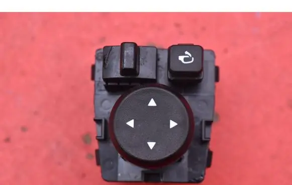 KIA Sportage Mirror heating switch 93530R2200