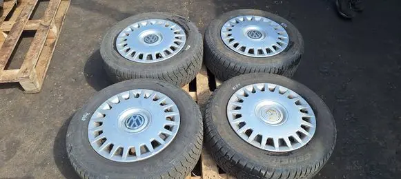 Volkswagen New Beetle R15 steel rim 