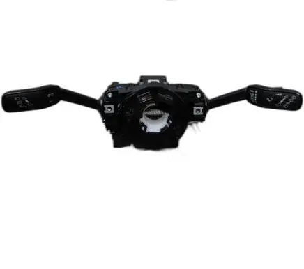 Volkswagen T-Cross Tailgate/trunk/boot open switch