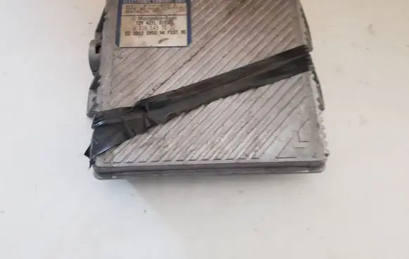 Mercedes-Benz C W202 Engine control unit/module 0165457632