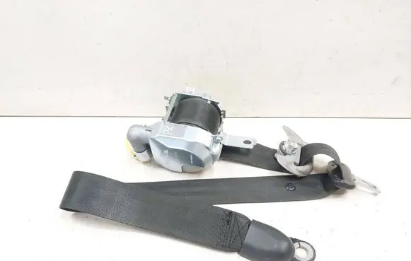 Hyundai i40 Front seatbelt 888103Z000 888203Z000 888103Z000RY