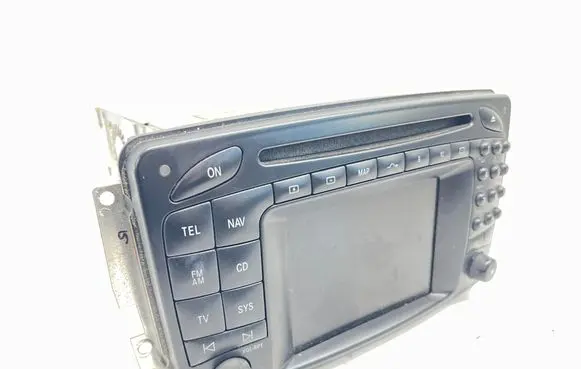 Mercedes-Benz CLK A209 C209 Radio/CD/DVD/GPS head unit A2038275242