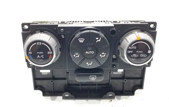 Suzuki Grand Vitara II Interior fan control switch 39510-65JH4-CAT