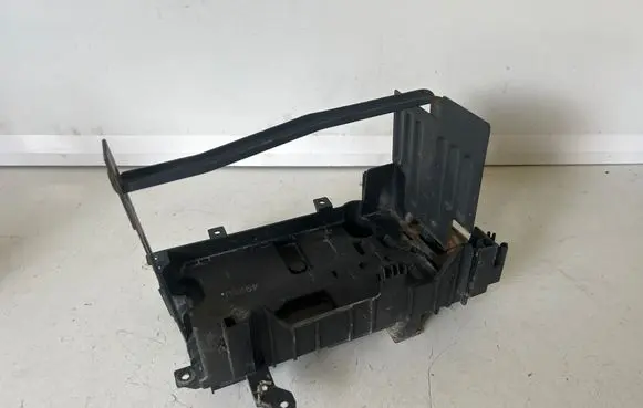 Opel Mokka Battery box tray 42334926 42401013 42401012