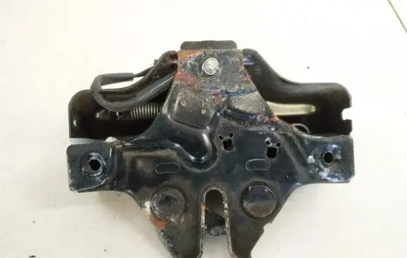 Lexus RX 300 Tailgate/trunk/boot lock/catch/latch 