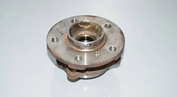 BMW X1 F48 F49 Front wheel ball bearing 6874444