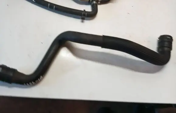 Volvo XC60 Engine coolant pipe/hose 6G918286
