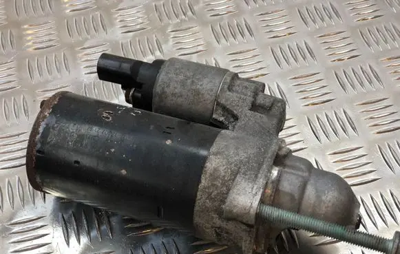 Audi A6 S6 C6 4F Starter motor