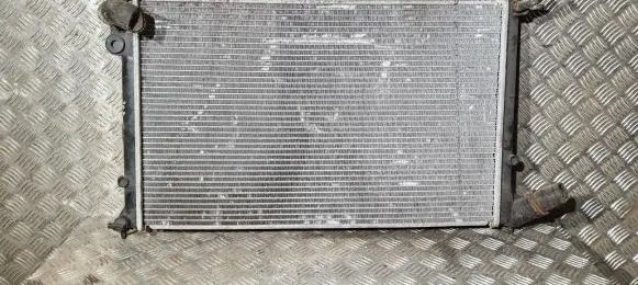 Peugeot 406 Coolant radiator