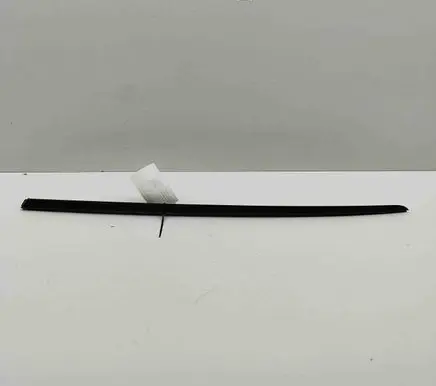 Audi Q8 Windshield trim 4M8854328