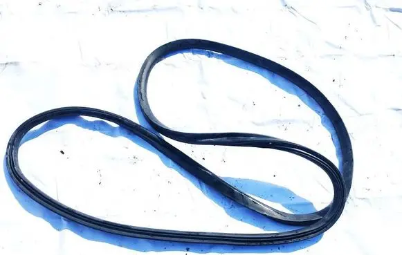 Tesla Model S Trunk rubber seal (body)
