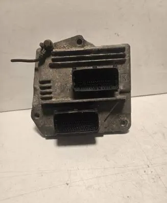 Opel Meriva A Engine control unit/module ECU 12249823 MT35E21 869823LB7295105M