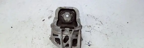 Audi Q7 4M Engine mount bracket 4M0199371B