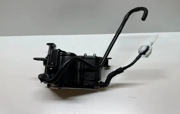 Audi Q7 4M Other engine bay part 4M0201801B 4M0201782B