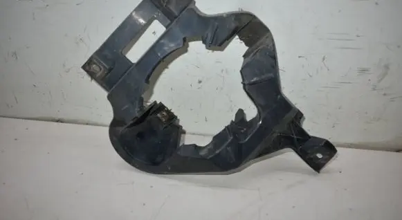 BMW 1 E81 E87 Fog light bracket 7118152