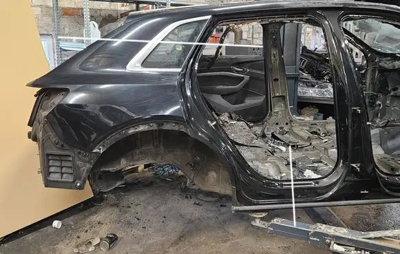 Audi e-tron Rear quarter panel 