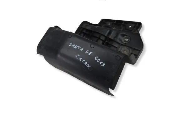 Hyundai Santa Fe Rear bumper mounting bracket 866172W000