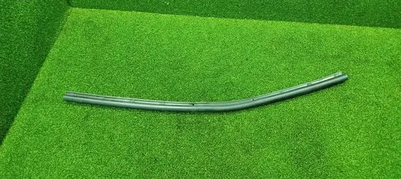 Renault Espace V (RFC) Rubber seal front door (on door) 658104594R
