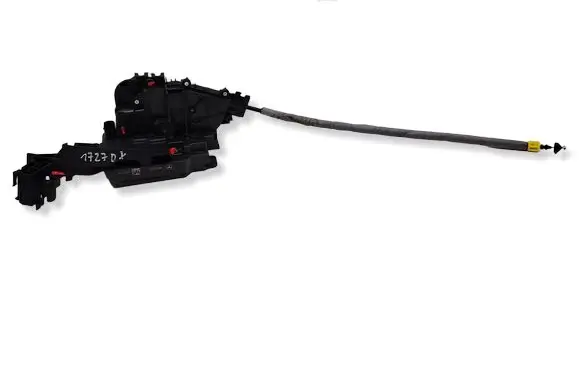 Mercedes-Benz GLC X253 C253 Front door lock A2220063999