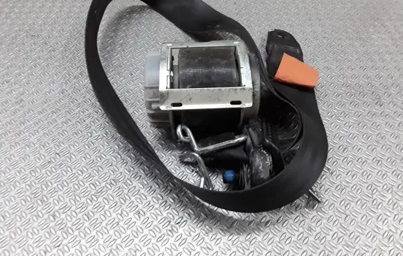 Ford C-MAX I Front seatbelt 609887200B