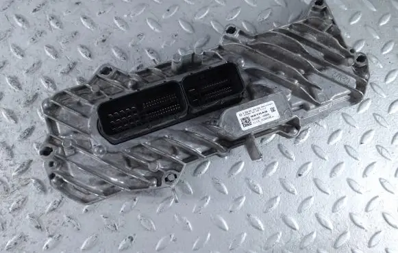 BMW 1 F40 Gearbox control unit/module 0260001078