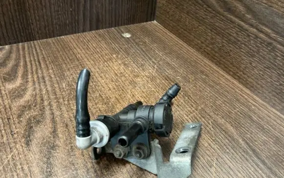 Iveco Daily 3rd gen Fuel pressure regulator 