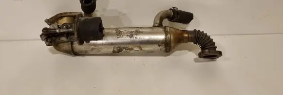Volkswagen Touareg I EGR valve cooler 070131512F
