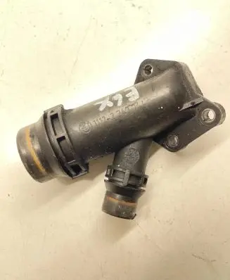 BMW 5 E60 E61 Engine coolant pipe/hose 11122247144