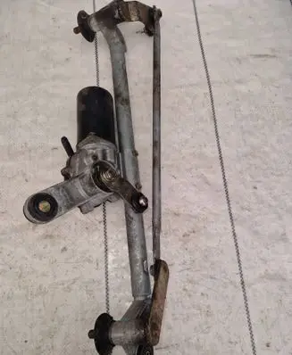 Nissan Murano Z50 Front wiper linkage and motor 28810cb000