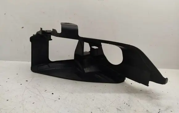 Audi Q7 4L Headlight/headlamp mounting bracket