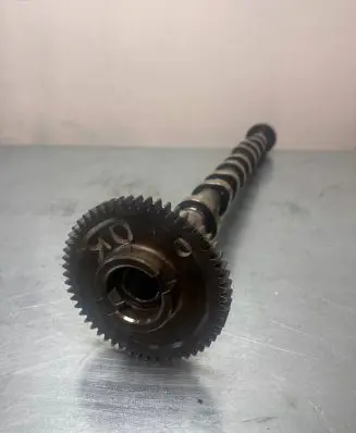 Volvo V70 Camshaft 8692976 0178416