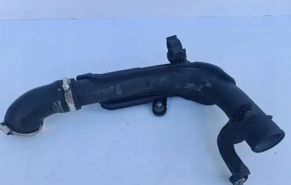 Volkswagen Golf VII Intercooler hose/pipe