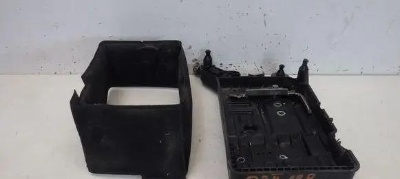 Audi Q3 F3 Battery box tray 5QF915325B