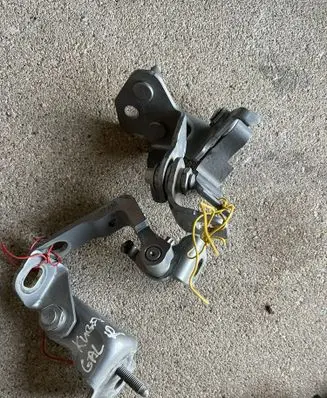 Ford Kuga III Rear door lower hinge C8P5C