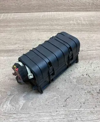 Volkswagen Polo III 6N 6N2 6NF Fuse module 6X0937576