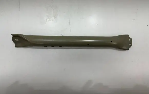 Tesla Model S Front strut bar 1007924 204415117