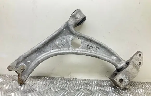 Audi TT TTS Mk2 Front lower control arm/wishbone 8J0153D