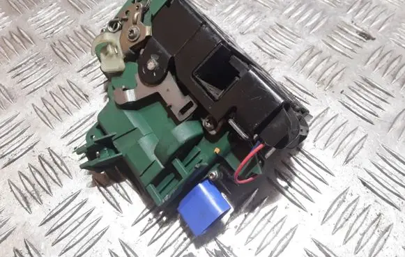 Front door lock