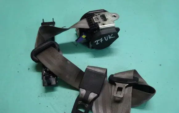 Audi A6 S6 C6 4F Front seatbelt 4F0857705A