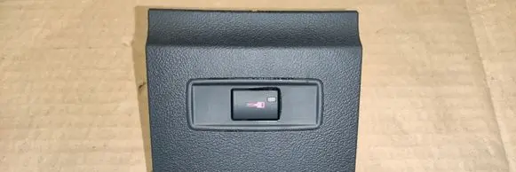 Central locking switch button