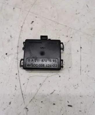 Mercedes-Benz E W211 Rain sensor A2118701585 5DC00842422