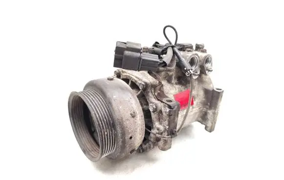 Mitsubishi Montero Air conditioning (A/C) compressor (pump) AKC201A402A