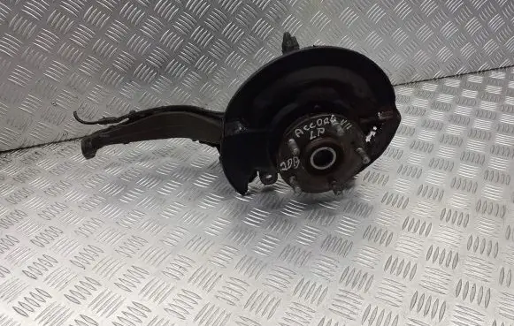 Honda Accord Front wheel hub spindle knuckle