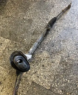 Volvo S80 Steering rack