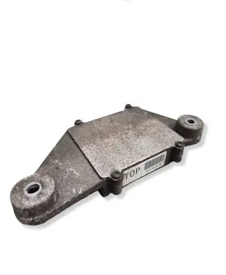 Jaguar XE Rear differential/diff mount bracket GX734B148CB