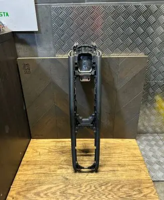 Honda HR-V Armrest T10280