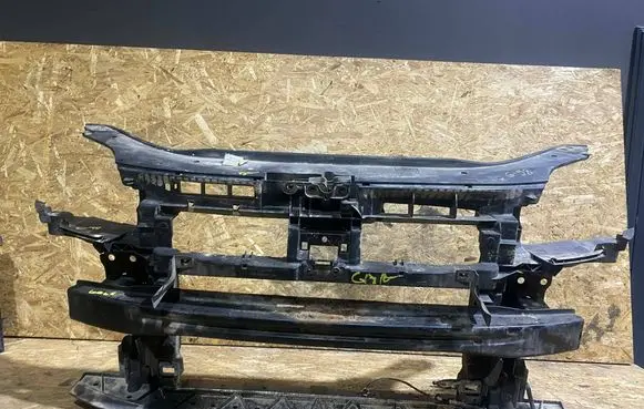 Volkswagen Golf Plus Radiator support slam panel 5M0805588 5M0805594 5M0807093A
